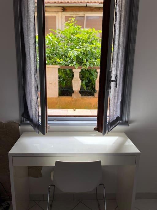 Villa Serenice - F2 Au Calme, Climatise, Wifi Et Parking Gratuit ภายนอก รูปภาพ